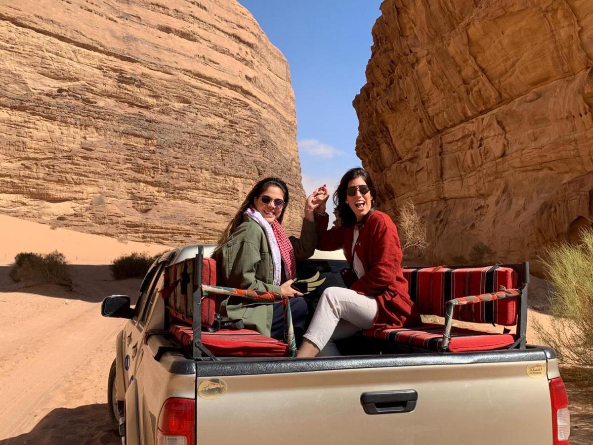 Rum Moon Luxury Camp Wadi Rum Exterior photo