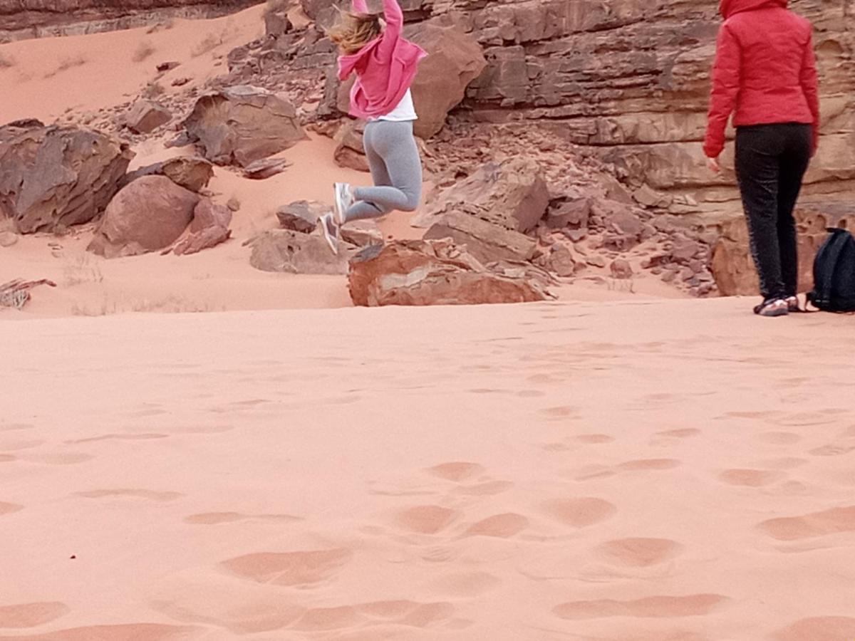 Rum Moon Luxury Camp Wadi Rum Exterior photo