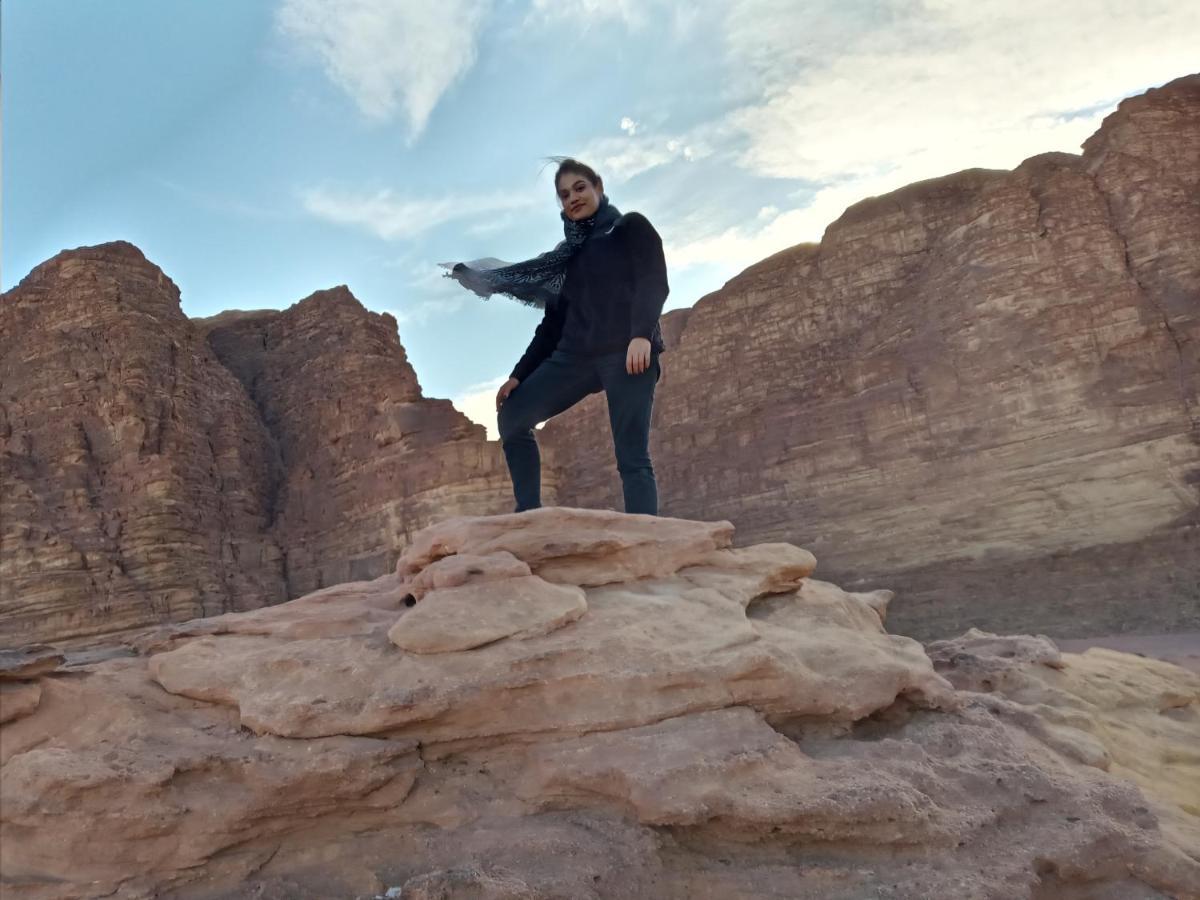 Rum Moon Luxury Camp Wadi Rum Exterior photo