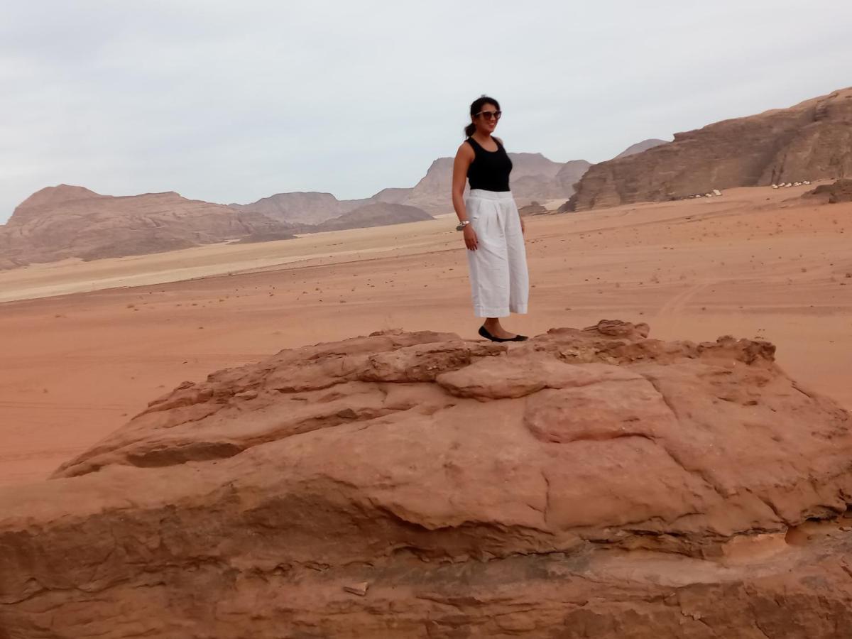 Rum Moon Luxury Camp Wadi Rum Exterior photo