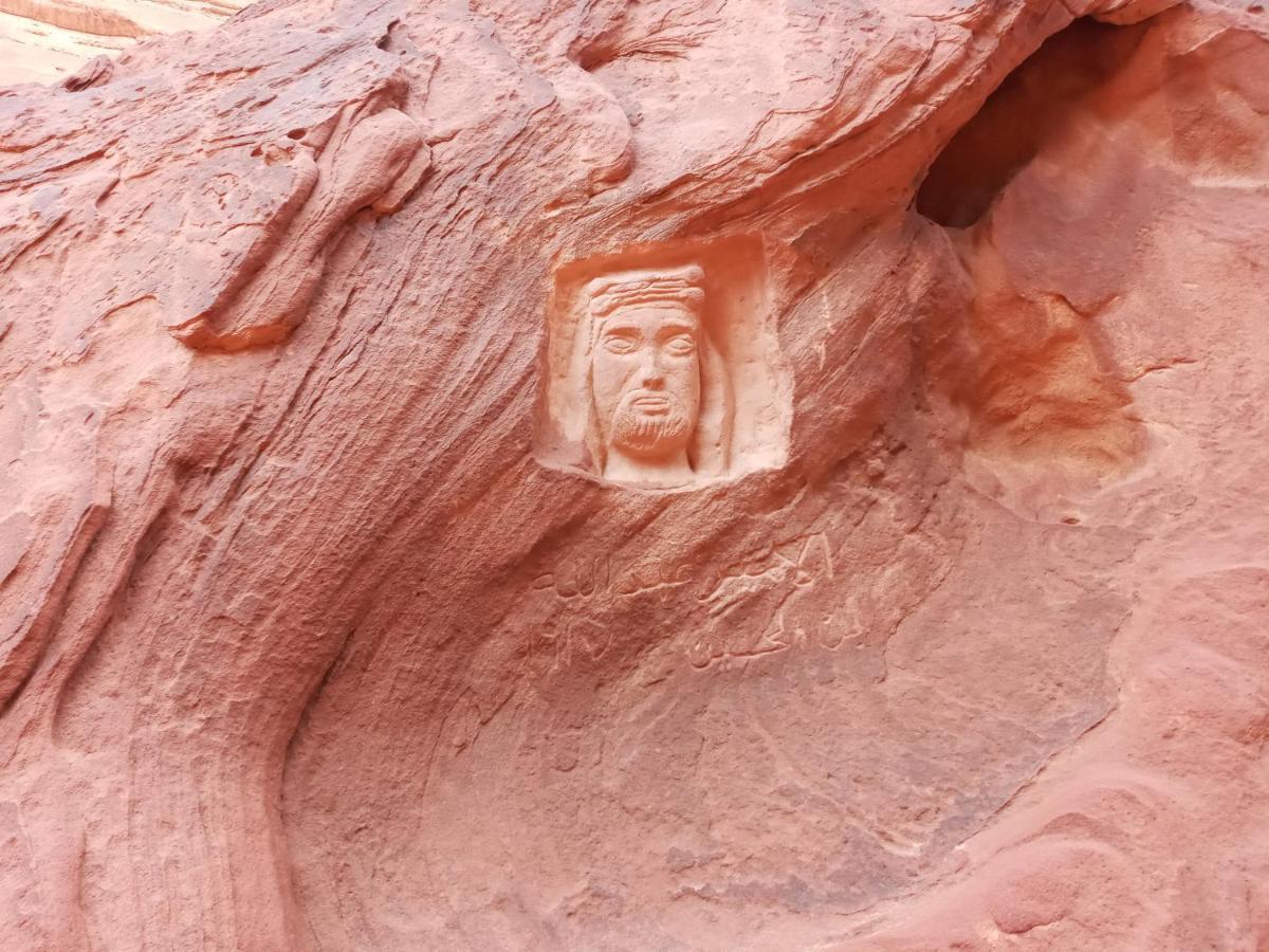 Rum Moon Luxury Camp Wadi Rum Exterior photo